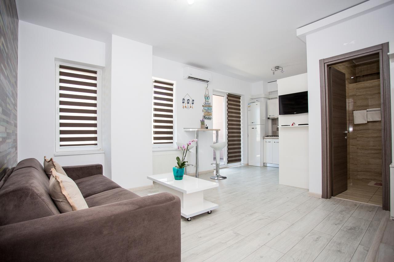 Axy Apartament Apartment *